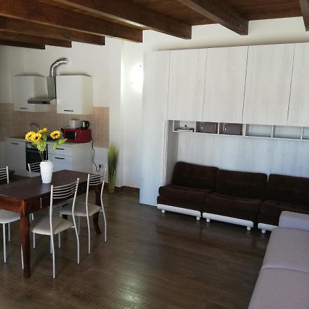 Tigellio Apartment-Central-Views-Terrace Q6426 กาญารี ภายนอก รูปภาพ