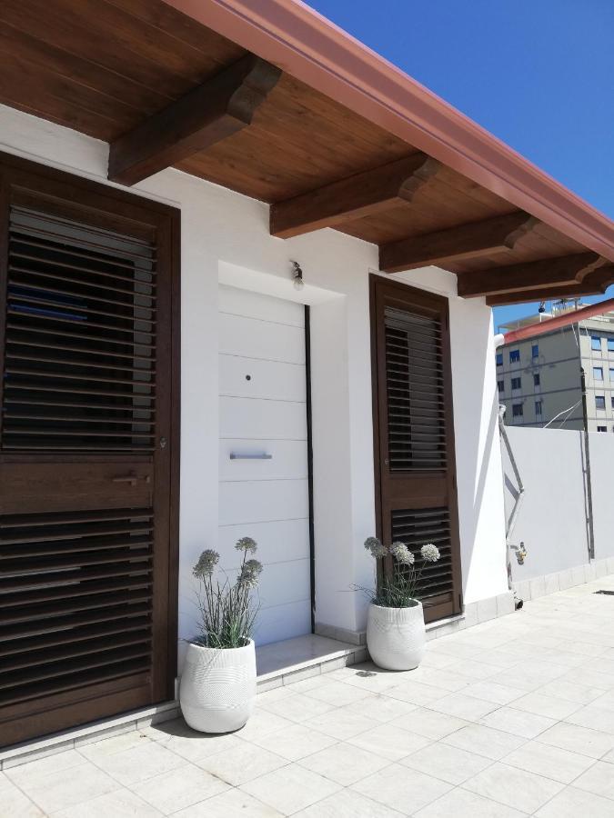 Tigellio Apartment-Central-Views-Terrace Q6426 กาญารี ภายนอก รูปภาพ